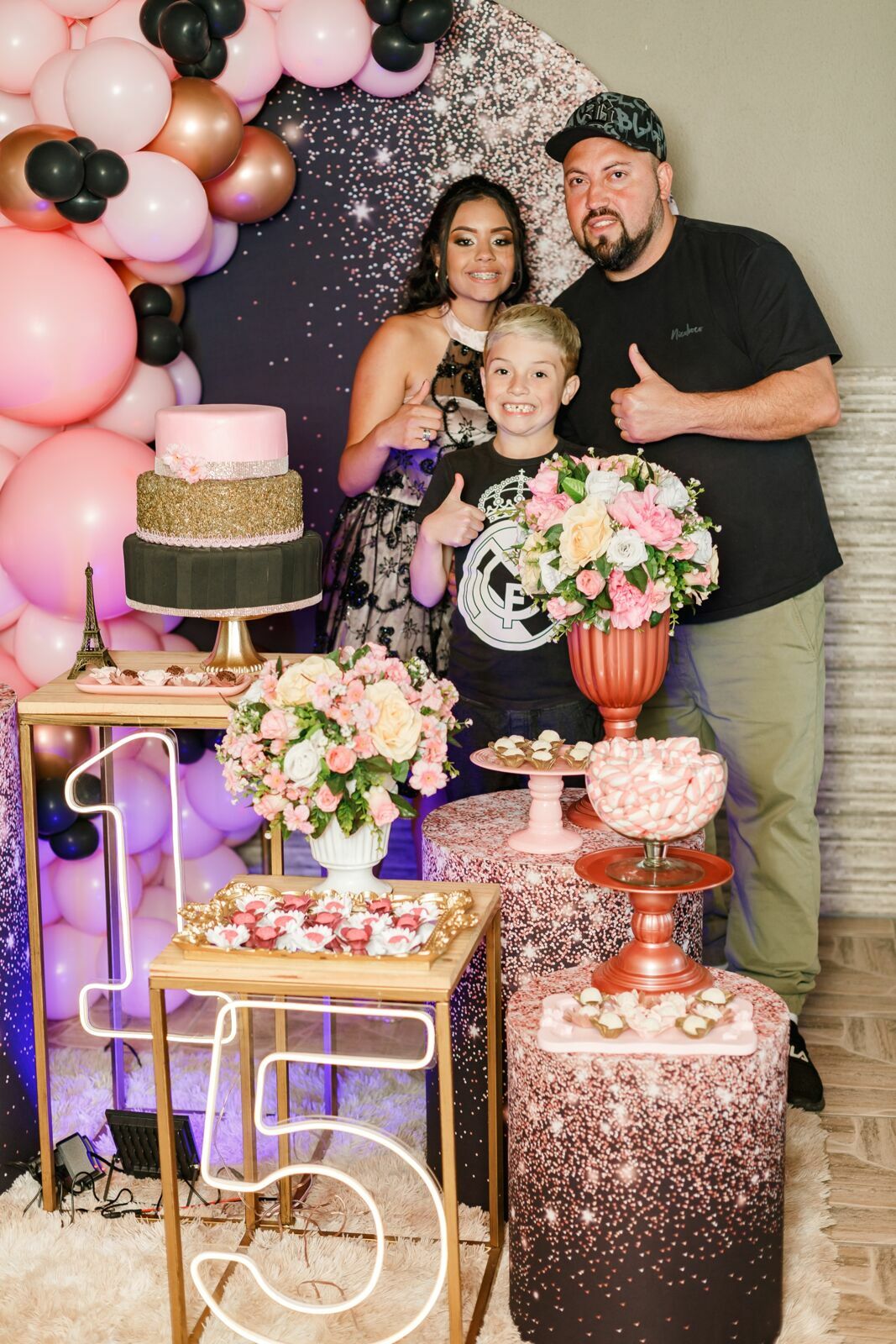 Foto Comemorando os 15 anos da Beatriz - Barueri - São Paulo - Imagem 9