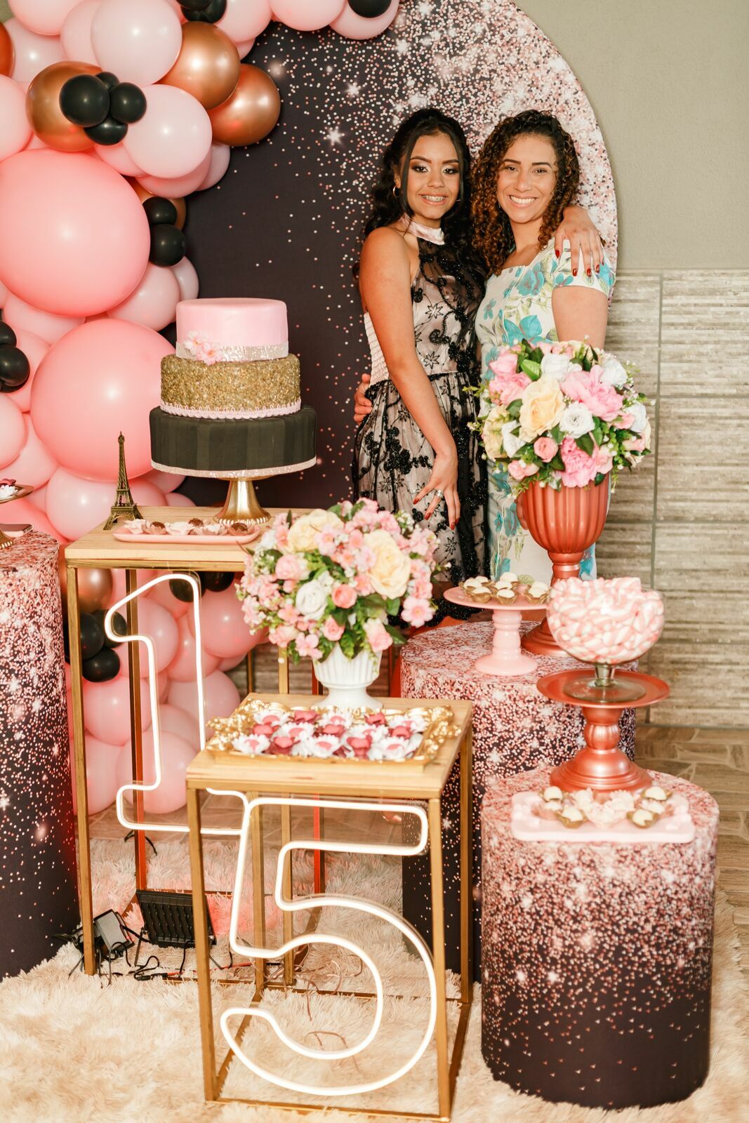 Foto Comemorando os 15 anos da Beatriz - Barueri - São Paulo - Imagem 11