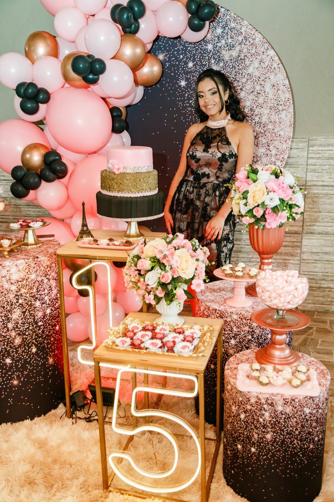 Foto Comemorando os 15 anos da Beatriz - Barueri - São Paulo - Imagem 5