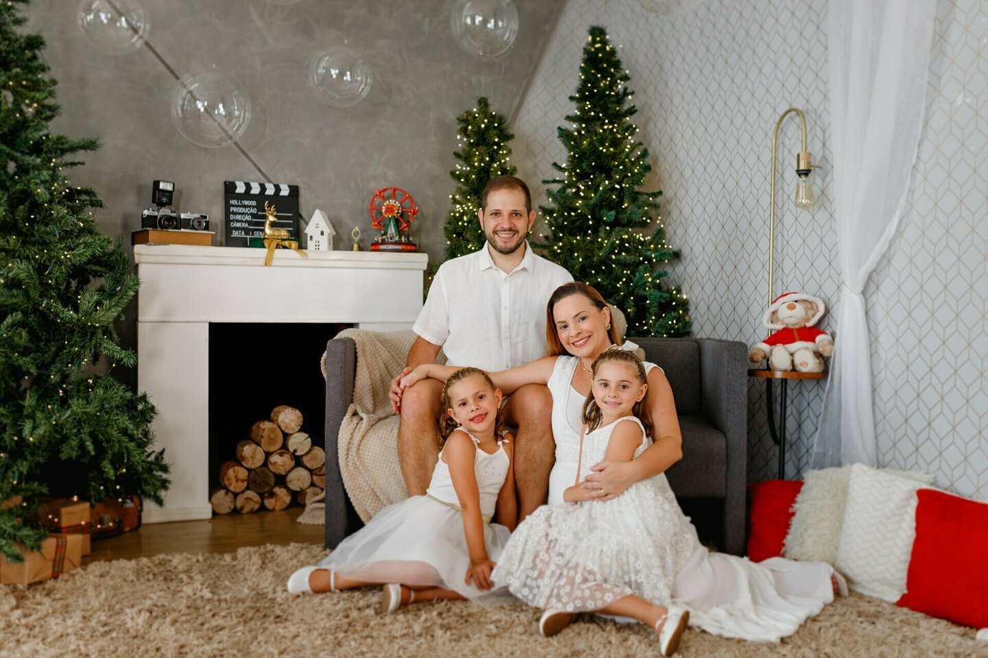 Ensaio de Natal 2023 em Alphaville - Luz! Câmera! Natal! Família Morais Ensaio de Natal 2023 em Alphaville - Luz! Câmera! Natal! Família Morais