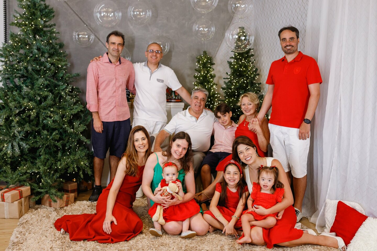 Ensaio de Natal 2023 em Alphaville - Luz! Câmera! Natal! Família Sousa Ensaio de Natal 2023 em Alphaville - Luz! Câmera! Natal! Família Sousa