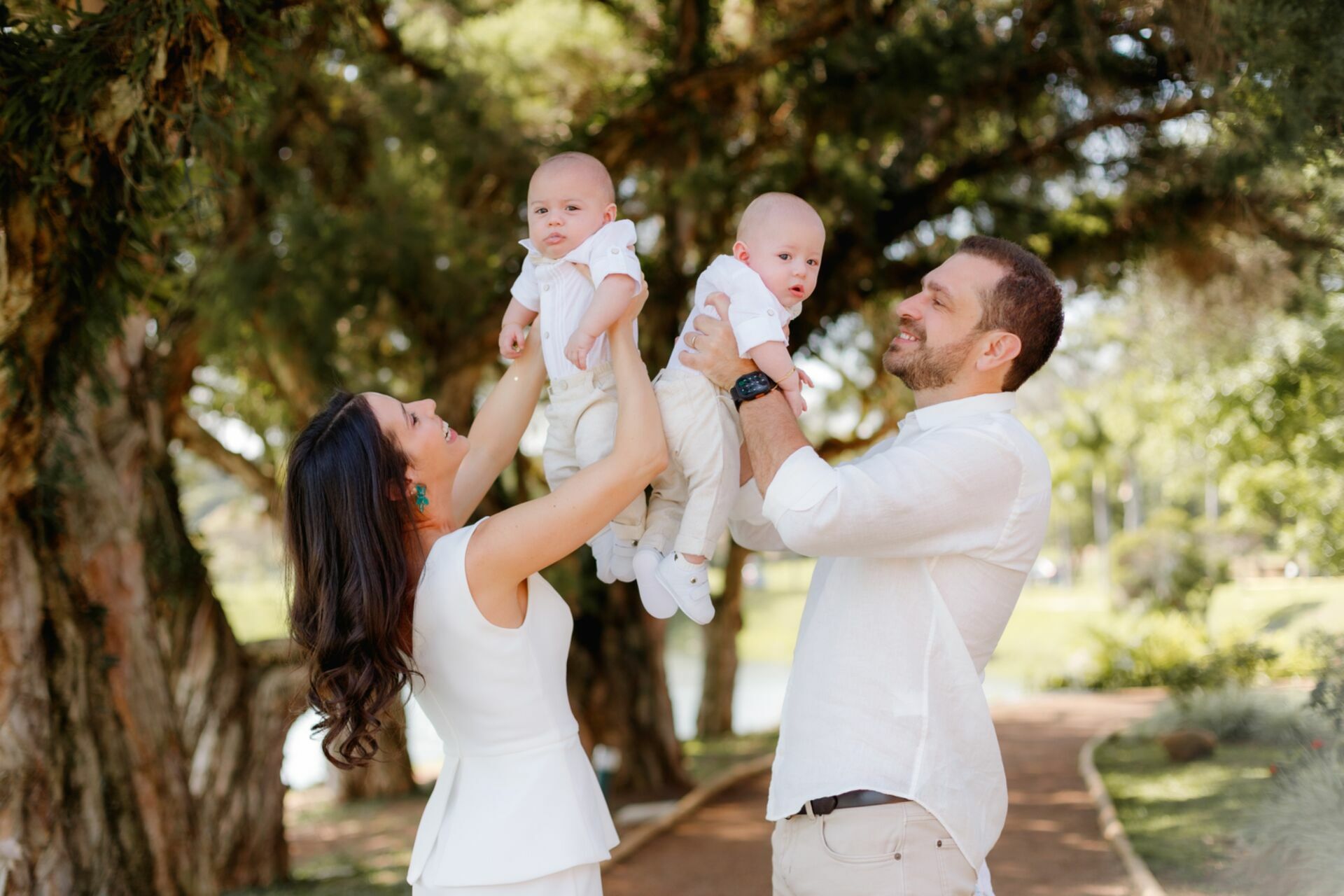 Foto Batizado Pedro e Gabriel - Capela Alphaville Campinas - São Paulo - Imagem 8