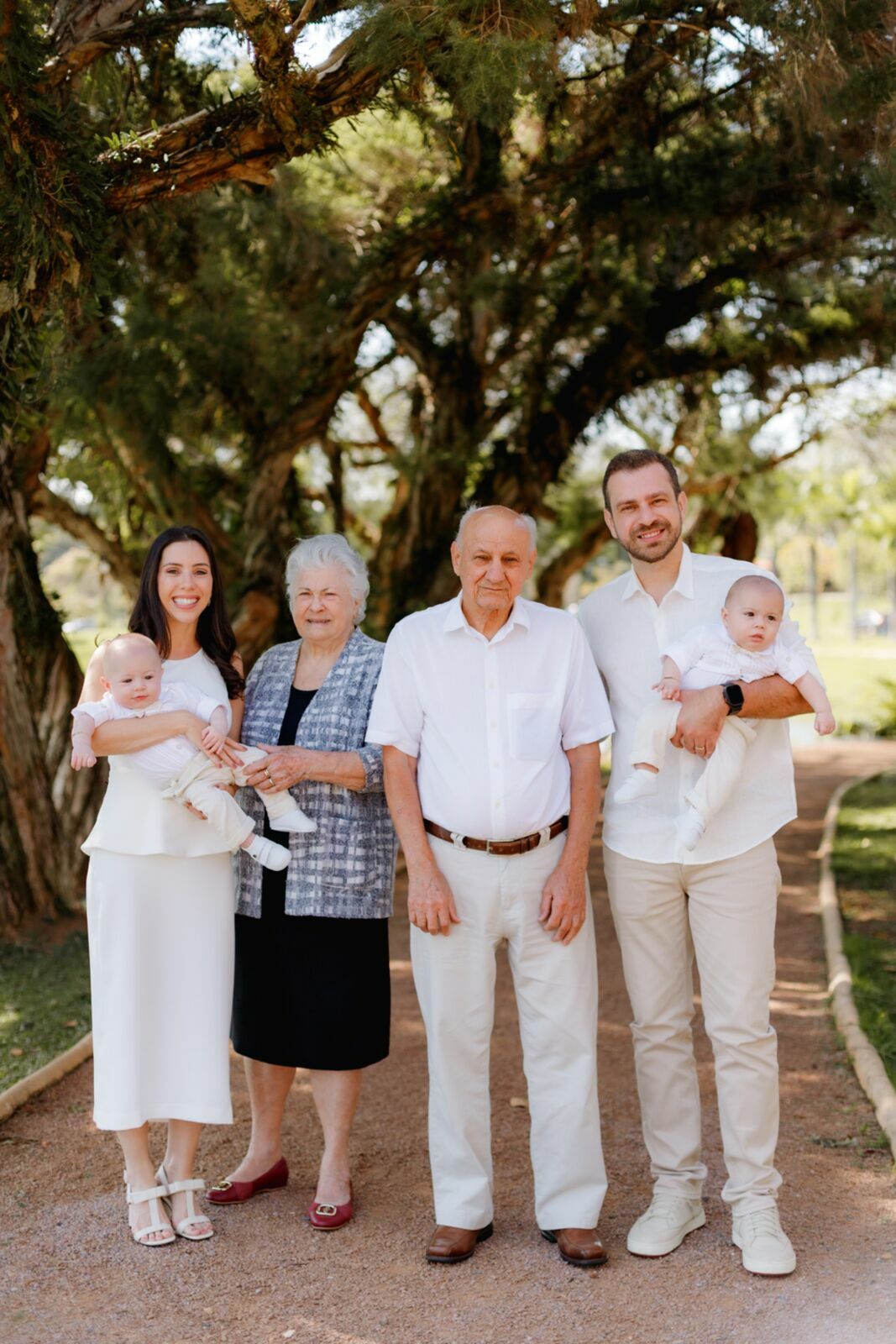 Foto Batizado Pedro e Gabriel - Capela Alphaville Campinas - São Paulo - Imagem 16